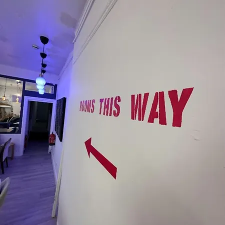 Pink Door Guesthouse-2